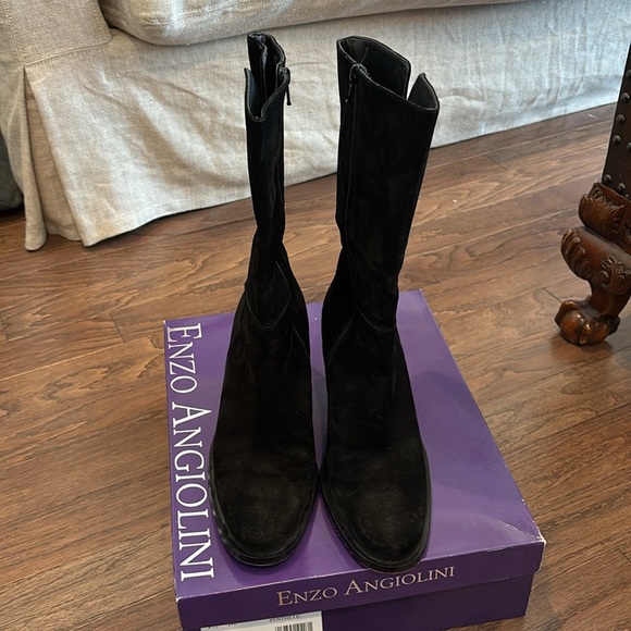 Enzo Angiolini blk suede boots with box size 9.5 - Picture 7 of 9